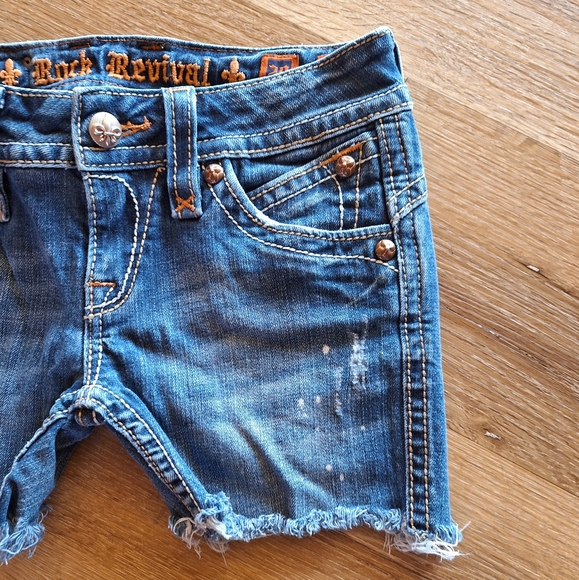 ☆Rock Revival Shorts☆ - Picture 3 of 12